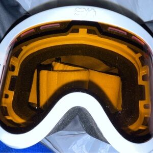 SPY White and Gray Goggles for skiing